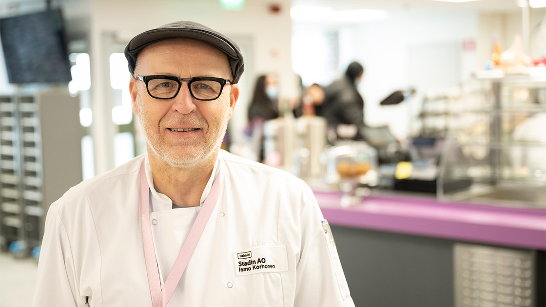 Ruokatuotannon opettaja Ismo Korhonen.