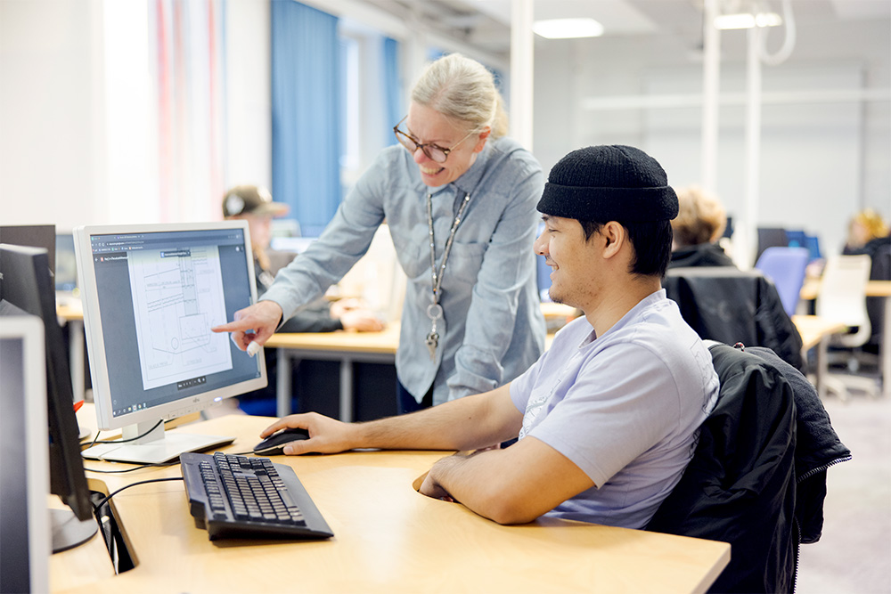 Ohjauksessa saat yksilö- tai ryhmäohjausta, jossa kartoitetaan lähtötilanne ja tehdään jatkosuunnitelma.
